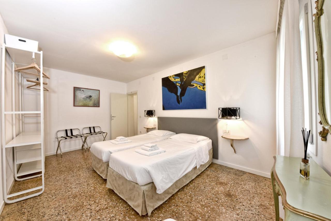 Casa Ai Greci - Central Apt In Castello ヴェネツィア エクステリア 写真